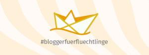 Ein Papiersegelboot darunter das Hashtag bloggerfuerfluechtlinge